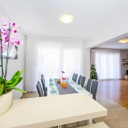 My Dalmatia アパート *