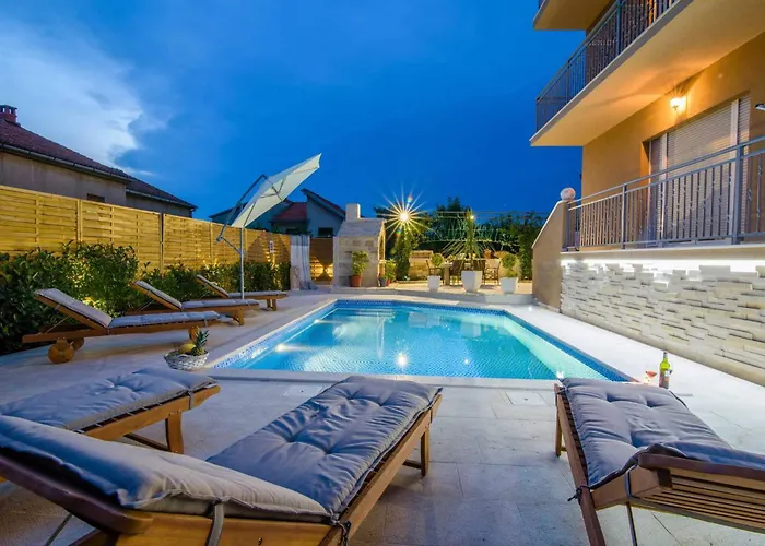 My Dalmatia شقة زادار